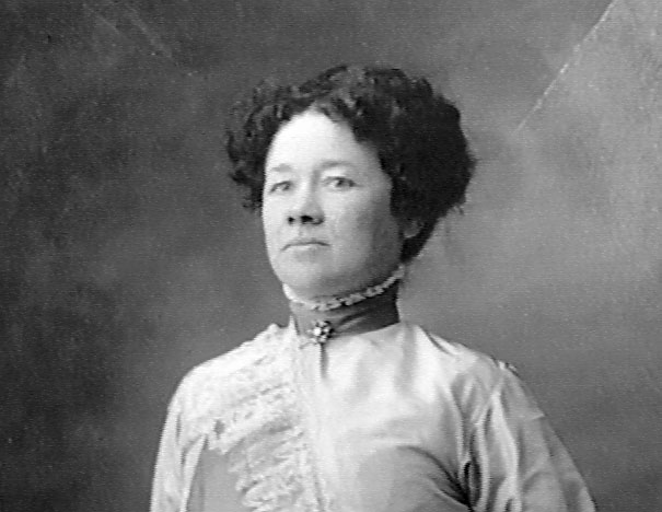 photo_gibson_mattie.jpg (48657 bytes)